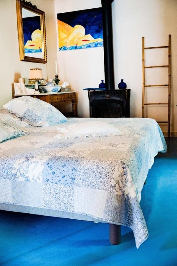 Gite Fa Mille Maison Bleu Robion en Luberon Екстер'єр фото